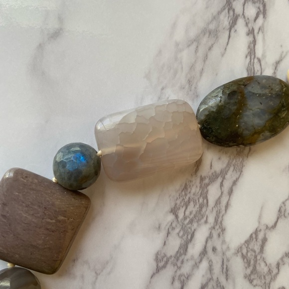 Beautiful Vintage Italian Necklace - Picture 10 of 10